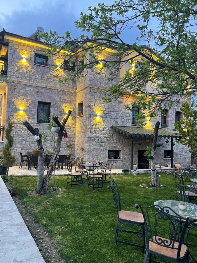 Bujtina Liana Voskopoje Hotel Exterior photo