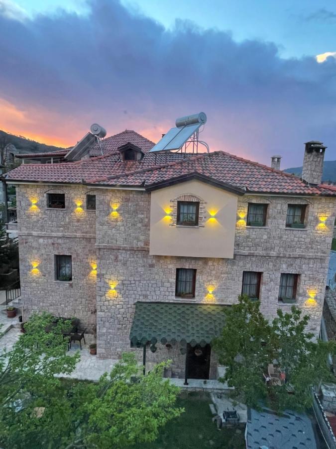 Bujtina Liana Voskopoje Hotel Exterior photo